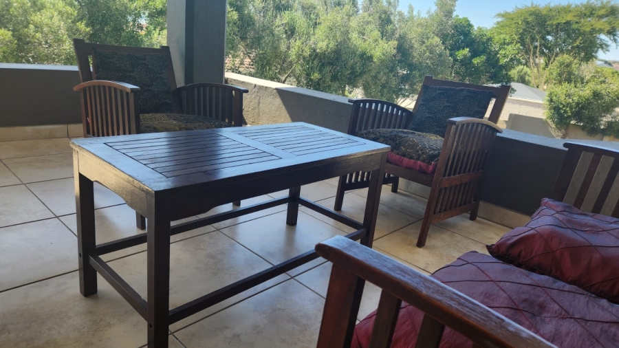 To Let 1 Bedroom Property for Rent in Myburgh Park Western Cape